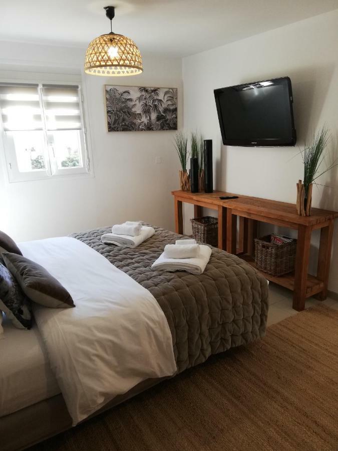 Chambre D'Hote Noalhat - Zenith D'Auvergne La Roche-Blanche  Экстерьер фото